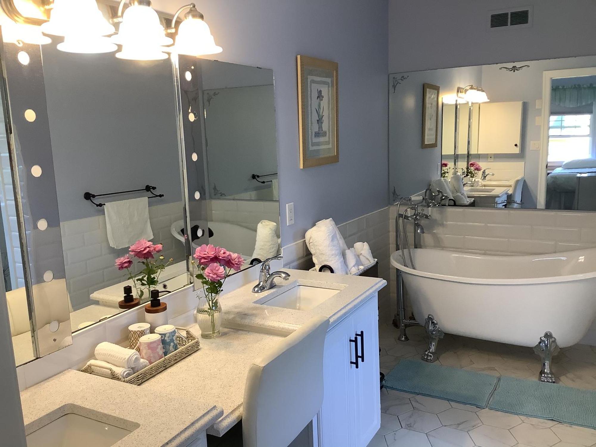 شقة Diana'S Beauty House تشارلوت تاون المظهر الخارجي الصورة